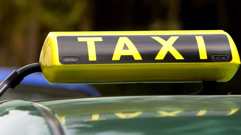Dubai taxi