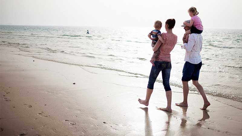 Hot and hazy weekend in UAE, with temperature to hit 44C