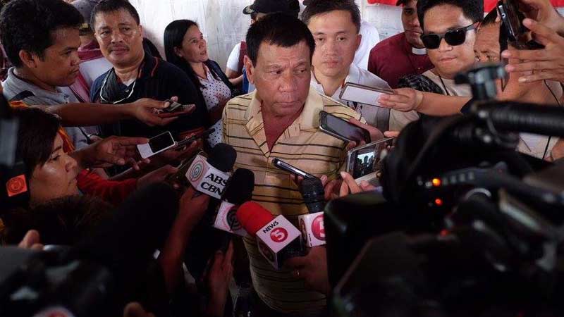 Duterte administration plans longer Philippine passport validity