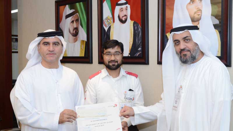 Taxi driver returns Dh3.5 million worth of gold left by passenger