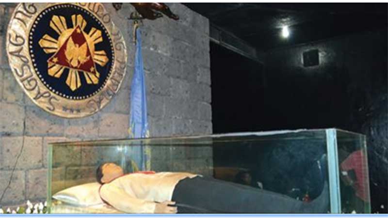 Philippine dictator Marcos allowed hero's burial: Supreme Court