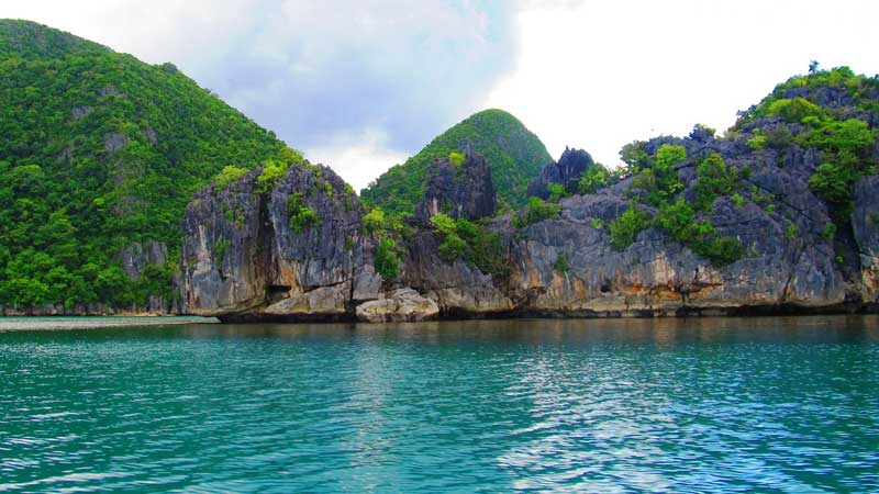 Qatar real estate firm explores leasing Philippine islands