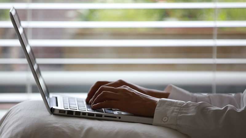 6 laptop myths busted: debunking common misconceptions