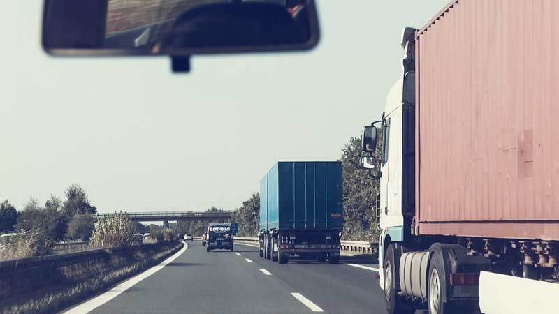 Heavy-duty vehicles banned in Abu Dhabi during Ramadan rush hours