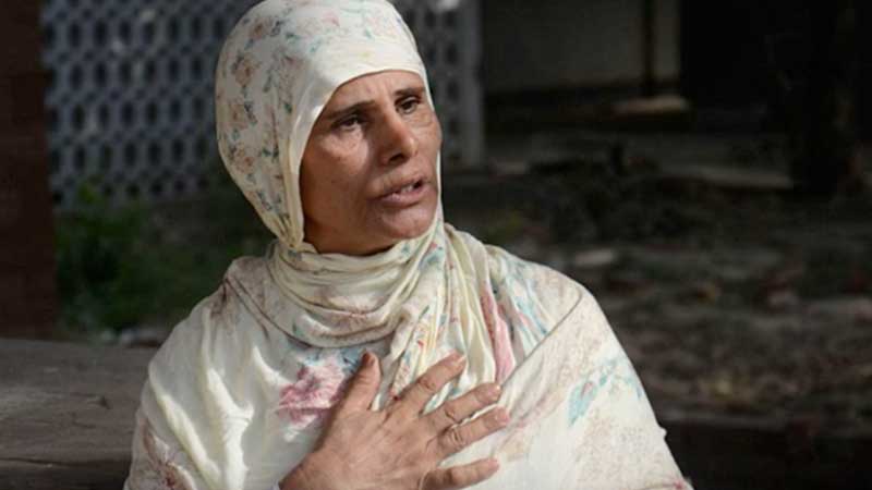 Mother gets death sentence for burning daughter alive