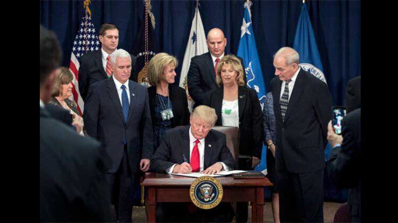 Trump orders construction of wall on US-Mexican border