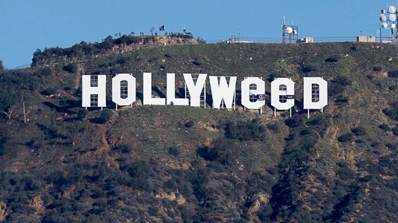 Hollywood sign vandalised