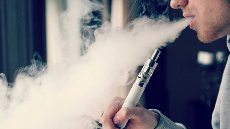 Dubai bans shisha over coronavirus fears