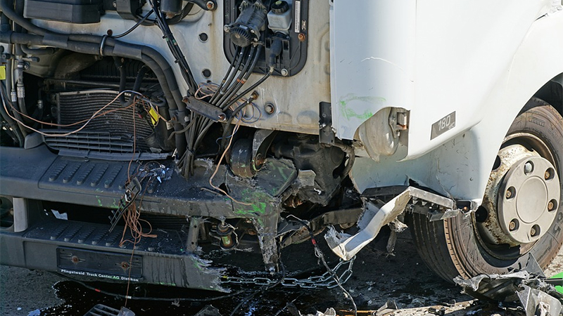 4 killed, 1 hurt in Abu Dhabi vehicle crash