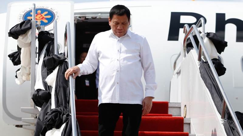 Duterte vows to return home with OFWs pardoned in Middle East