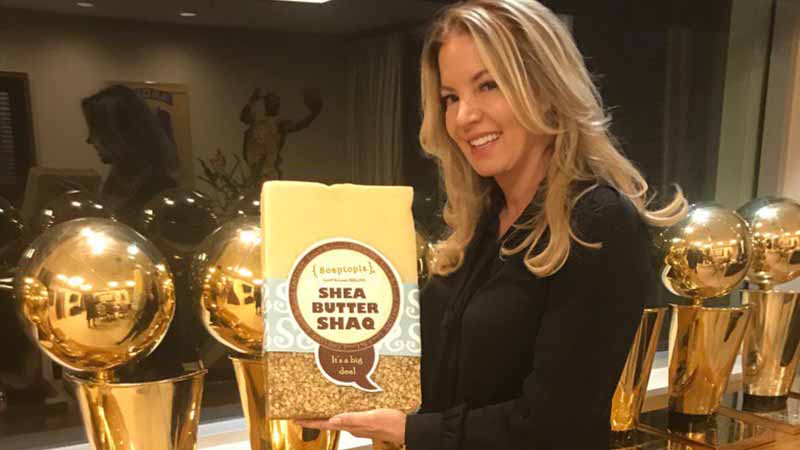 Jeanie Buss named lifetime owner of LA Lakers