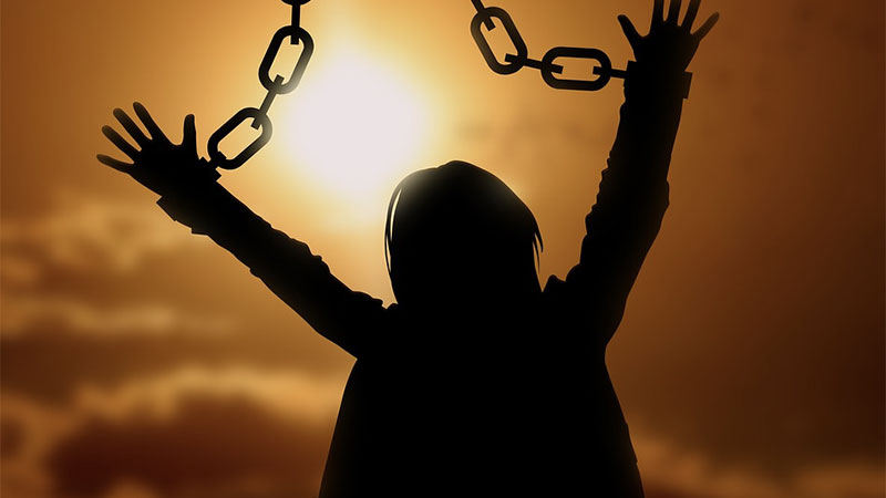 Indian man charged for chaining father to pole