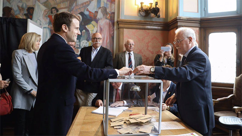 French elections: Populist leader, novice to battle for presidency