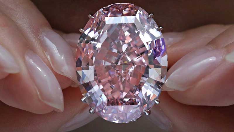 Pink diamond sells for a staggering US$71M