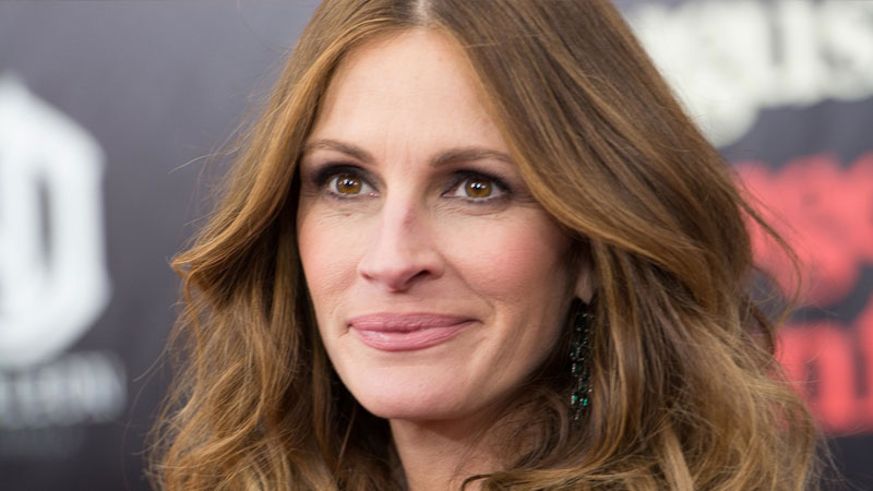 Julia Roberts is People's 2017 Most Beautiful Woman in the World