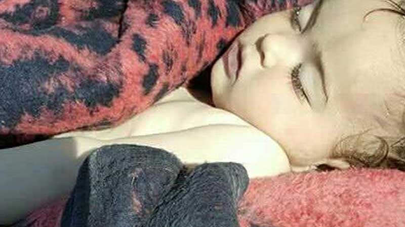 Scores killed, hundreds of other fall ill in Syria chemical attack