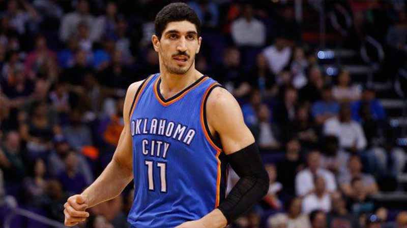 Kanter briefly detained in Romania over political views