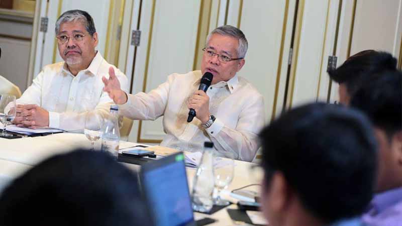 It's safe to travel to the Philippines: official