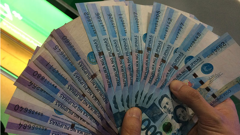 Philippine peso touches 51-level vs dollar