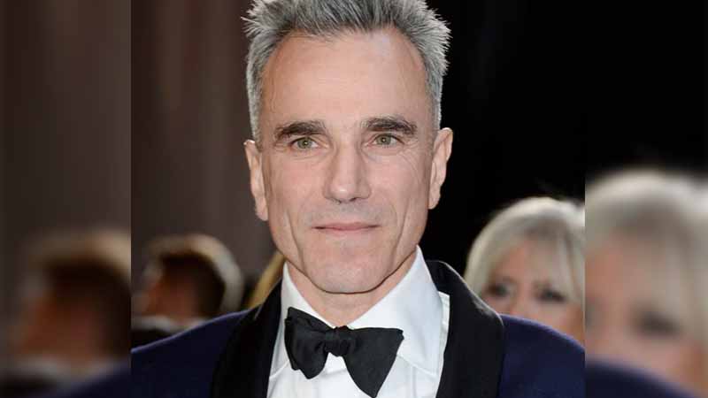 Daniel Day-Lewis quits acting