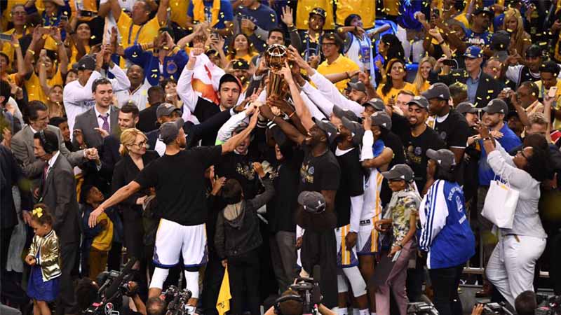 Warriors retake NBA championship from Cavaliers
