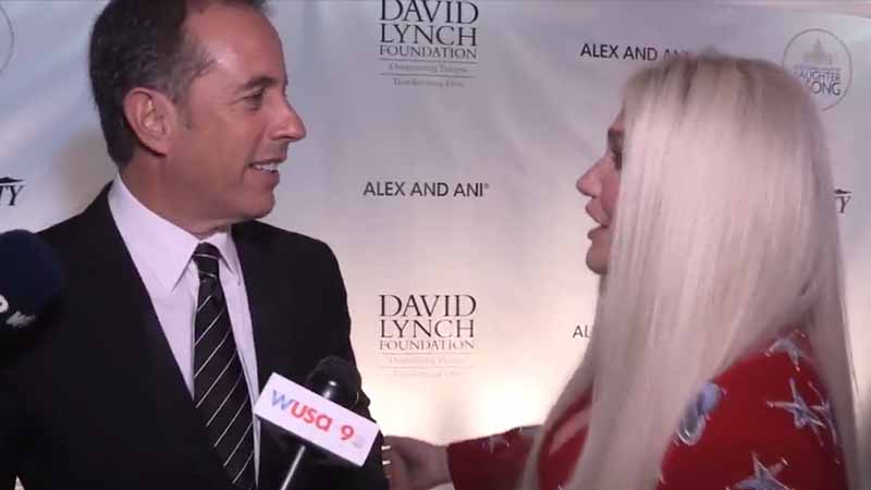 Jerry Seinfeld spurns Kesha's request for a hug