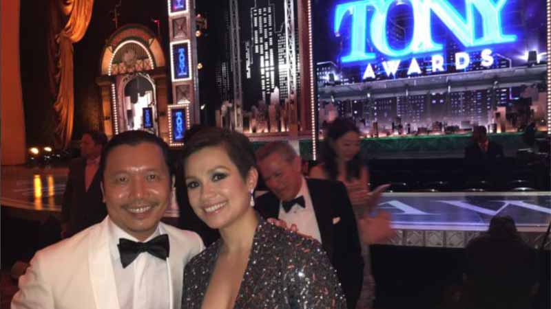 Lea Salonga takes selfies with Broadway's greats