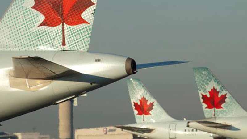 Passenger plane nearly lands on SanFo airport taxiway