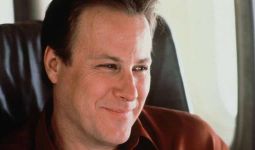 'Home Alone' dad John Heard dies at 71