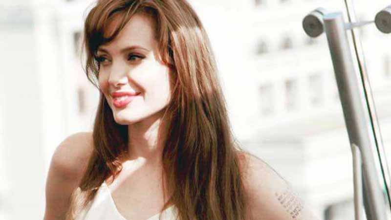Angelina Jolie reveals bout with Bell's Palsy