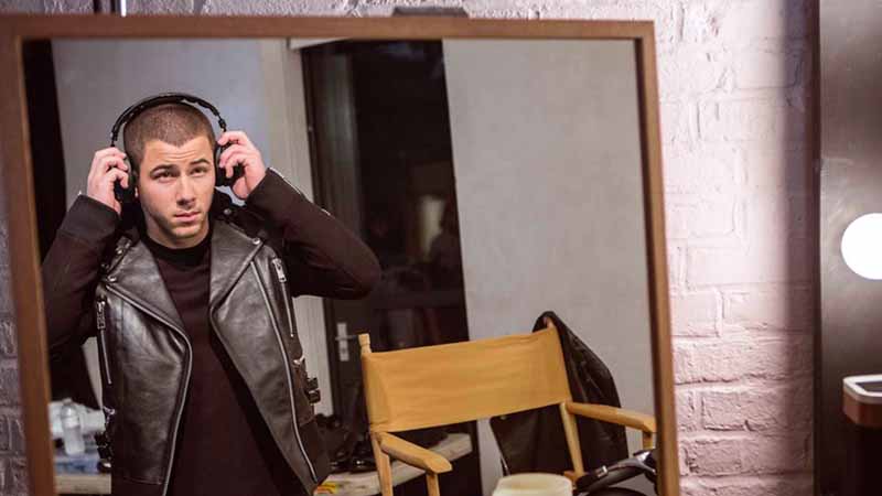 Nick Jonas is coming to Dubai