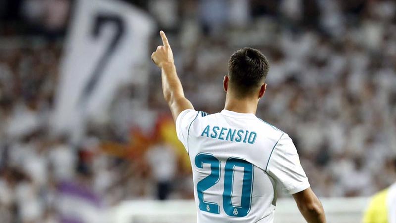 Valencia end Real Madrid winning streak with draw