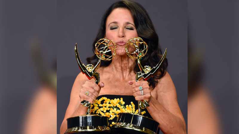 Julia Louis-Dreyfus reveals breast cancer diagnosis