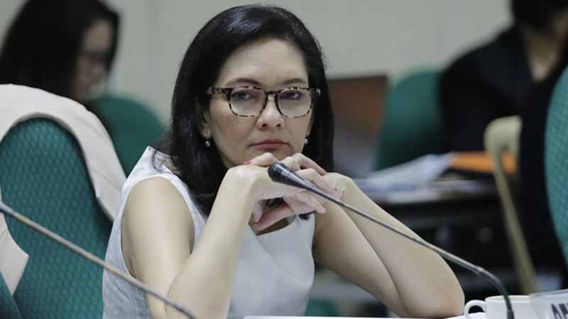 Philippine senator charged with kidnapping, wiretapping