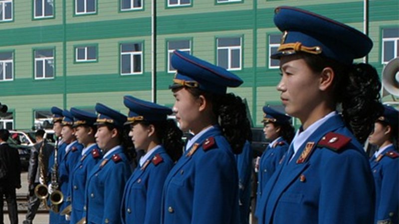 UAE stops issuing new visas to North Koreans