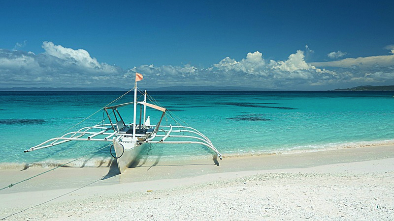 Bring a guest to Philippines, win an apartment, car or Dh15,000