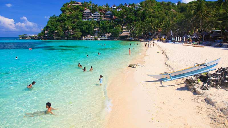 World's best island Boracay could be 'permanently closed'