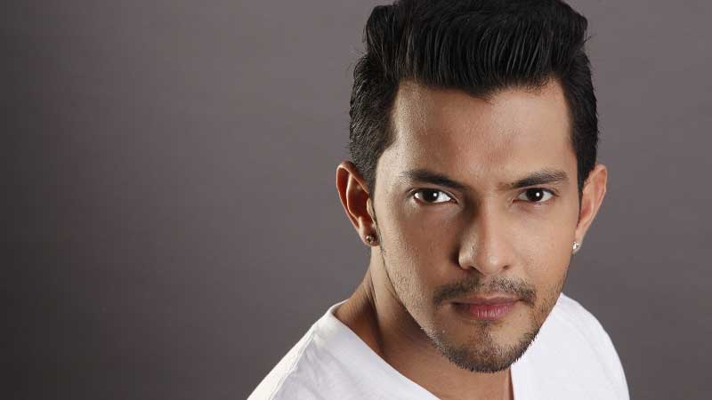 Singer Aditya Narayan arrested, granted bail in accident case
