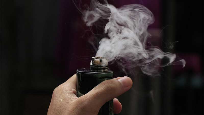 UAE to allow sale of vape, e-cigarettes