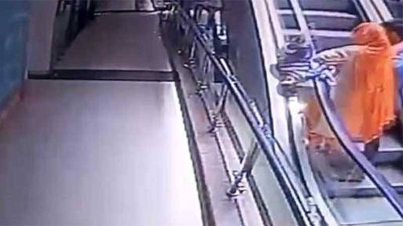 Baby dies in fall after mother takes selfie