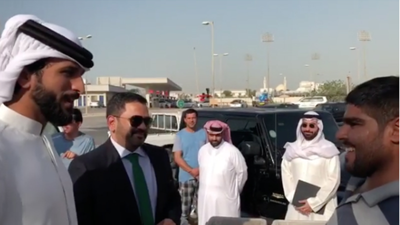 Watch: Bahrain prince's surprise offer to fish vendor