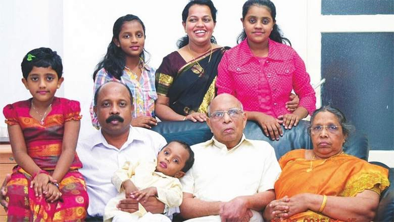 Family escapes death from Abu Dhabi building on fire