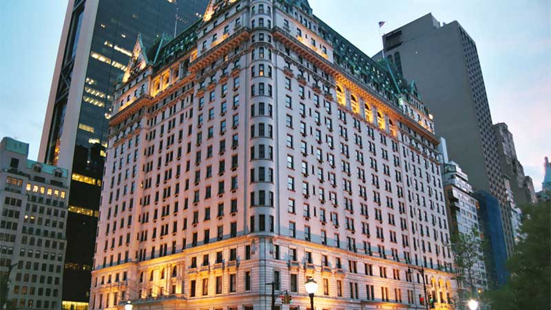 'Home Alone 2' hotel buyers sue owner