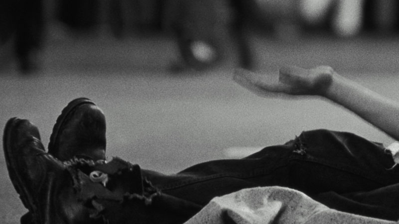 Beggar caught with Dh100,000 in artificial leg