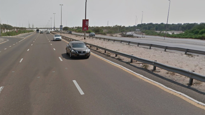 Driving on fast lane, tailgating in UAE: What the law says