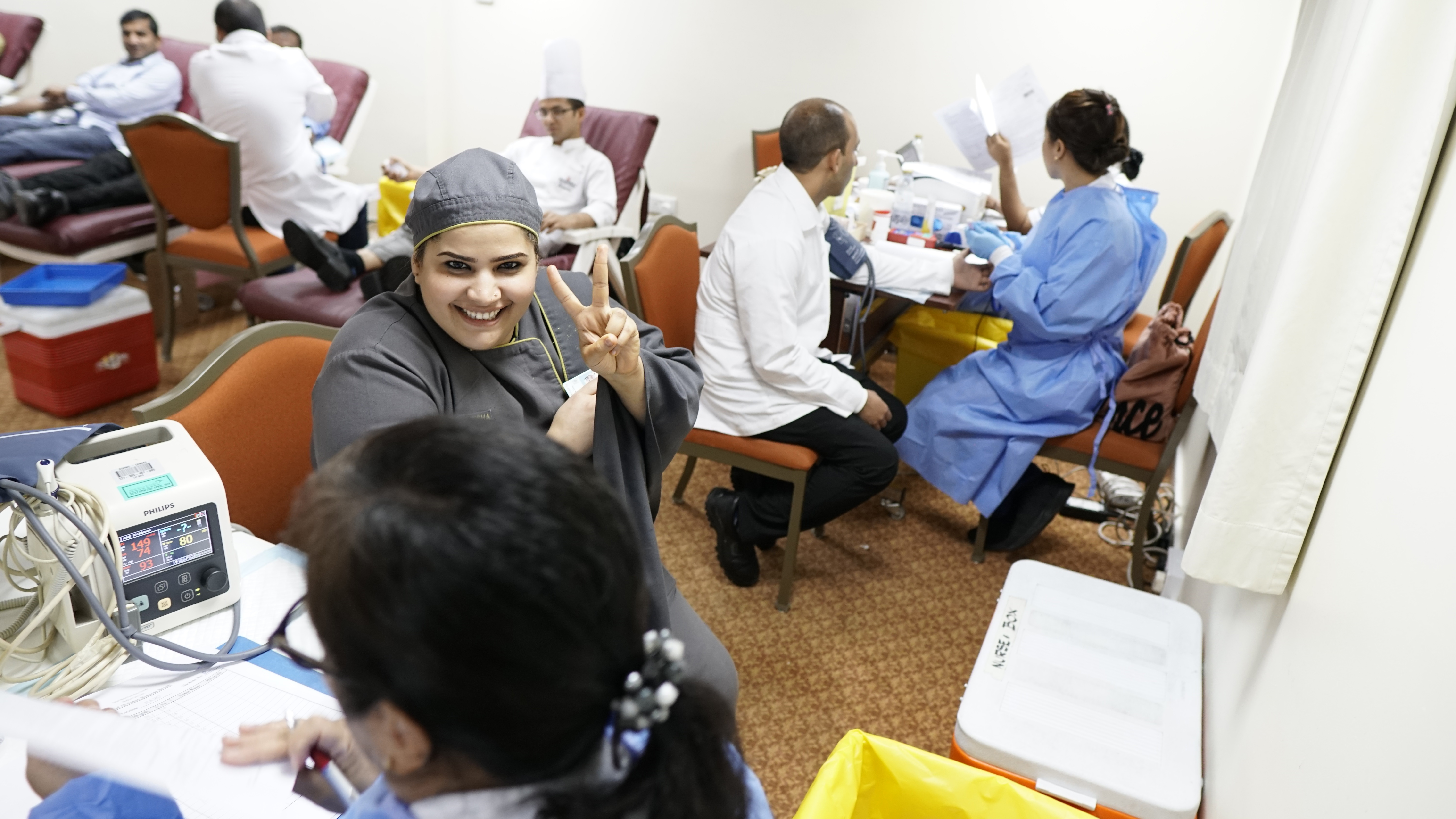 Dubai hoteliers donate blood to save lives