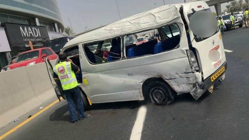 Dubai minivan crash kills 2, injures 5