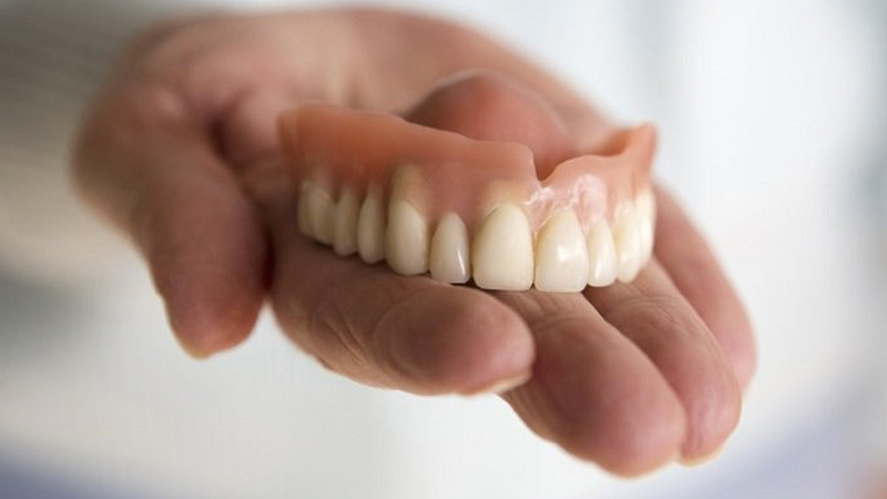 Ras Al Khaimah doctors save Filipina who swallowed denture
