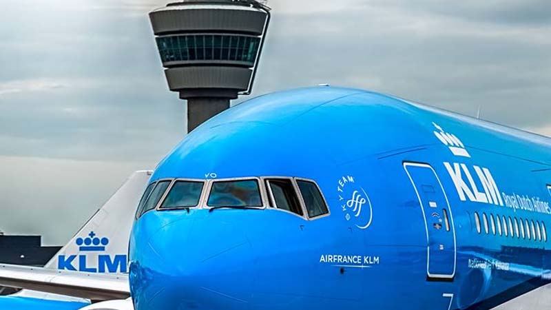 Fighter jets on alert after passenger goes berserk on Abu Dhabi flight