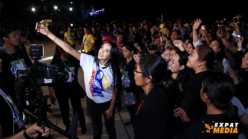 Pictures: Pinoy Winter Fest in Dubai with Mocha Uson, Mocha Girls, Wishfuls